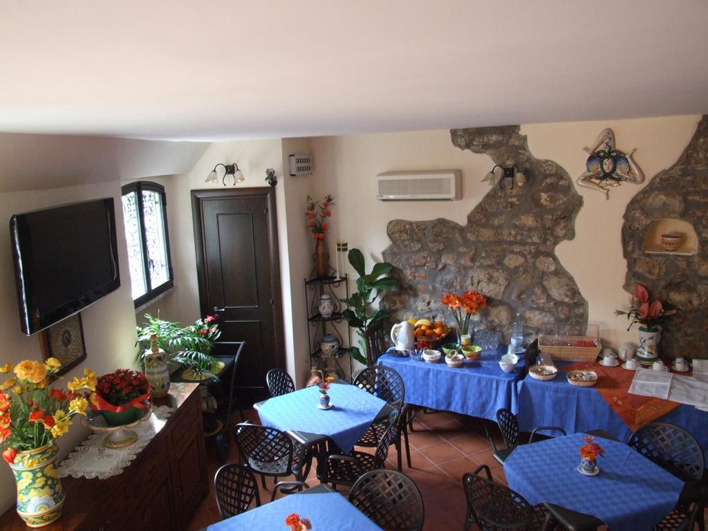 Bed and Breakfast Mamma Maria Таормина Экстерьер фото